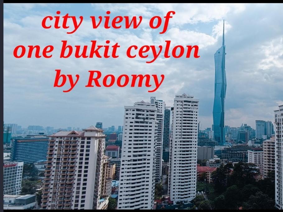 One Bukit Ceylon By Roomy Cozy Suites Kuala Lumpur Esterno foto